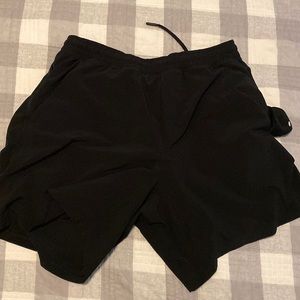 Mens Pacebreaker short in 7 inch lined. Lululemon